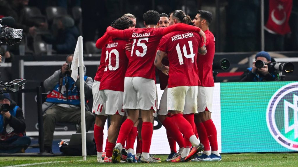 Türkiye, Almanya'yı 3-2 mağlup etti