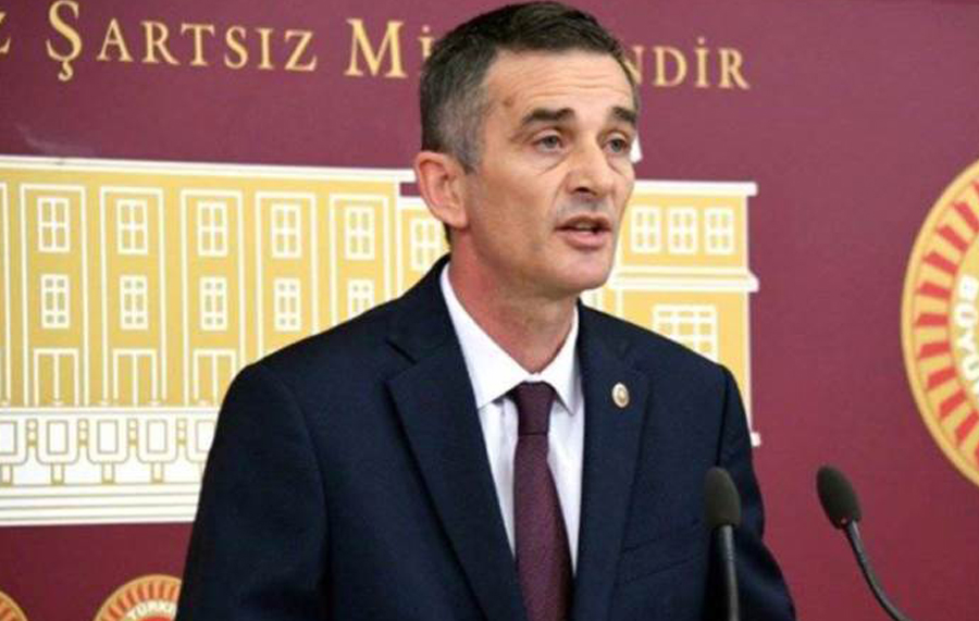 Ümit Dikbayır’dan taciz iddiasına cevap: ‘Parti yetkililerimizin çok utanacağı bir şey var’