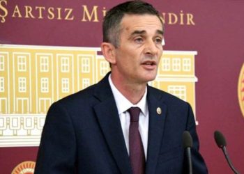 Ümit Dikbayır’dan taciz iddiasına cevap: ‘Parti yetkililerimizin çok utanacağı bir şey var’