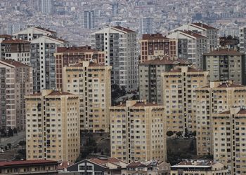 Veriler ortaya koydu: Konut satışları hızlı düştü!