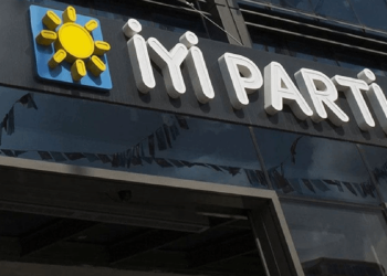 Yaprak dökümü sürüyor... İYİ Parti'de bir isim daha istifa ettiğini duyurdu