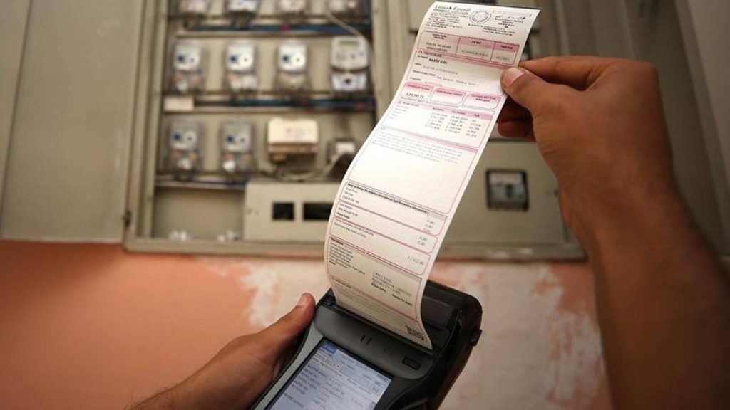 Yoksulluk derinleşiyor: Faturasını ödeyemeyen 41 bin kişinin elektriği kesildi