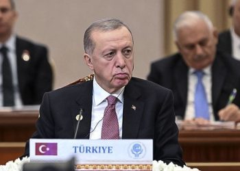 Yüksek yargıdaki Can Atalay krizinde Erdoğan'dan Yargıtay'a destek, CHP ve barolar sokakta