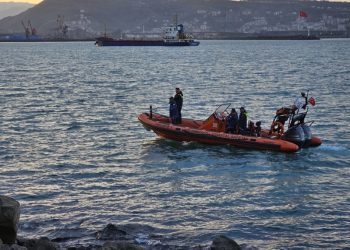 Zonguldak’ta kayıp 11 denizciyi arama çalışması sürüyor