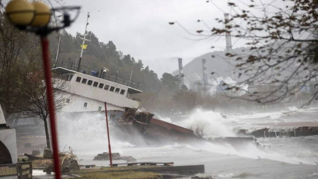 Zonguldak'ta olumsuz hava koşulları nedeniyle eğitime 1 gün ara verildi