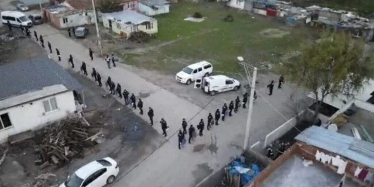 Bursa’daki uyuşturucu operasyonunda 98 tutuklama