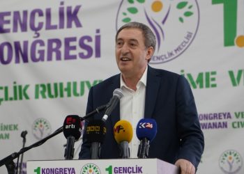Bakırhan: “Kürt meselesinin demokratik yollarla çözülmesi için elimizden gelen bütün sorumluluğu üstlenmeye hazırız”