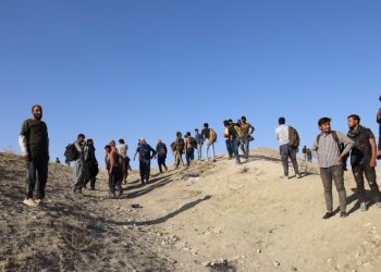 Türkiye’deki Afgan sığınmacılar sınır dışı edilmekten korkuyor