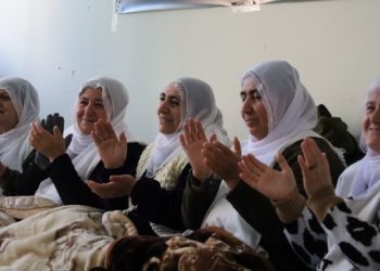 Adalet Nöbeti tutanlar İmralı’ya mektup gönderdi