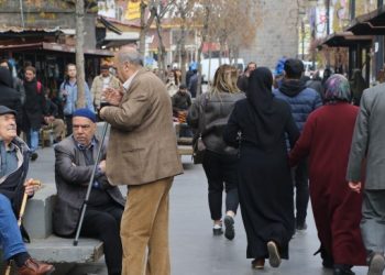 Amedliler saldırılara tepkili: Savaş suçudur