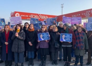 Halide Türkoğlu: Kobanê Davasını kabul edenler insanlığa karşı suç işledi | YENİLENDİ