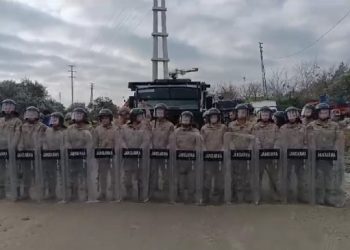İş makinaları Dikmece’nin içine girdi: Köylüler nöbet başlattı