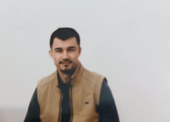 Açlık grevindeki tutsak duruşmada savunma yapmadı