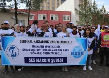 SES sendikal faaliyetlerinin engellenmek istenmesini protesto etti