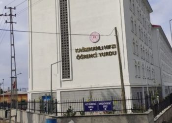 Qers’te KYK yurdunda kalan 80 öğrenci zehirlendi