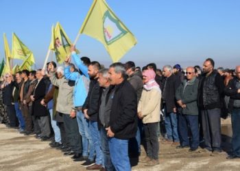 Kuzey ve Doğu Suriye’de saldırılara karşı canlı kalkan eylemleri