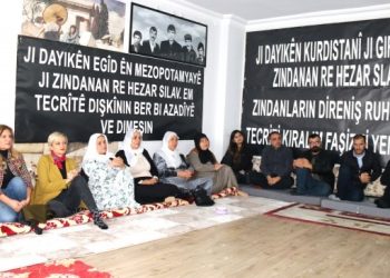 4 kentte Adalet Nöbeti: Tutsakların direnişi bizim direnişimizdir