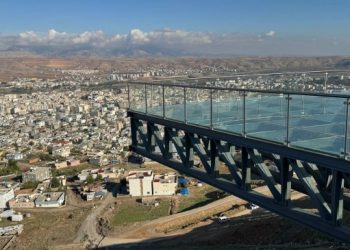 Kayyımın terasında oturmak 50 TL