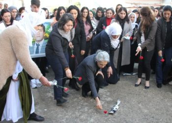 Taybet Ana vurulduğu yerde anıldı: İnkar ettiğiniz Kürtler bugün her yerde