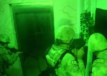 72 ilde 'Mercek-8' operasyonu: Bin 335 silah ele geçirildi