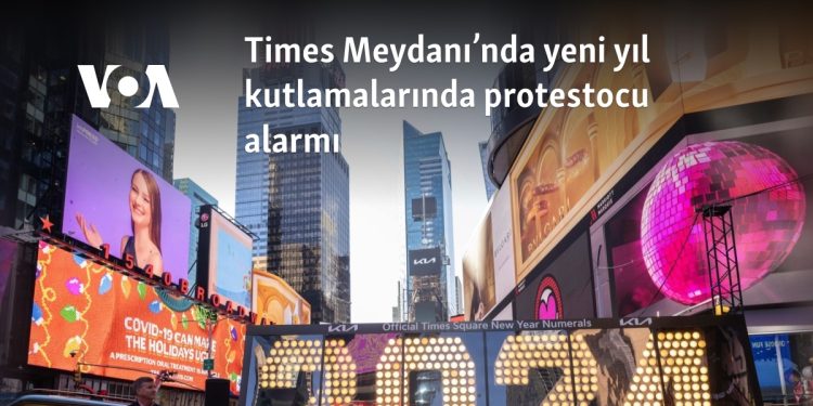 Times Meydanı’nda yeni yıl kutlamalarında protestocu alarmı