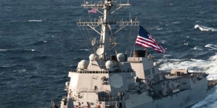 ABD ve İngiliz savaş gemileri Kızıldeniz’de 15 İHA’yı vurdu