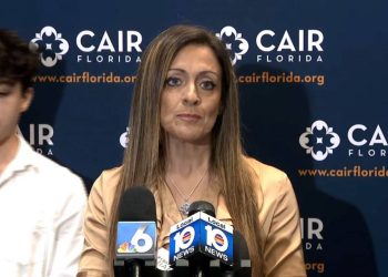 ABD'de bir lise öğrencisi, annesinin Filistin yanlısı paylaşımları nedeniyle okuldan atıldı