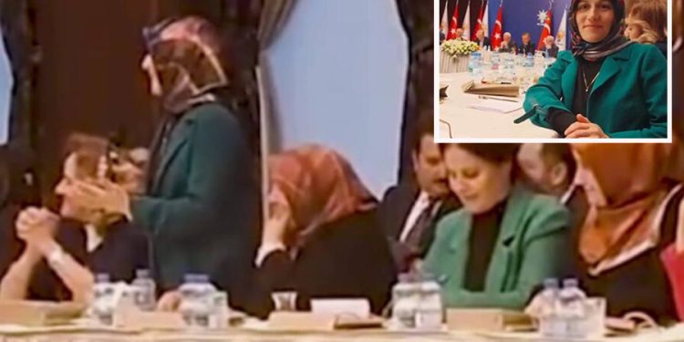 AKP Kadın Kolları Başkanı’ndan Erdoğan’a: Rabbim çocuklarımın ömründen alsın size versin