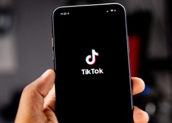 AKP'den başta TikTok olmak üzere yeni sosyal medya adımı!