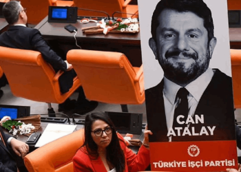 AYM kararının ikinci kez uygulanmamasının ardından Can Atalay cezaevinden mesaj gönderdi: 'Ortak tutum almak tarihsel sorumluluk'