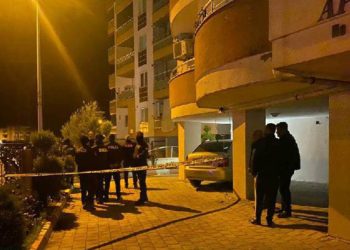 Adana’da kanlı pusu: Evinin önünde öldürüldü