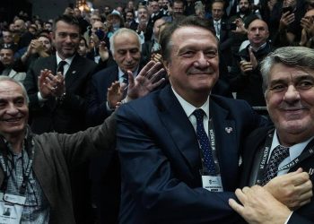 Ahmet Nur Çebi dönemi bitiyor: Beşiktaş yeni başkanını seçiyor