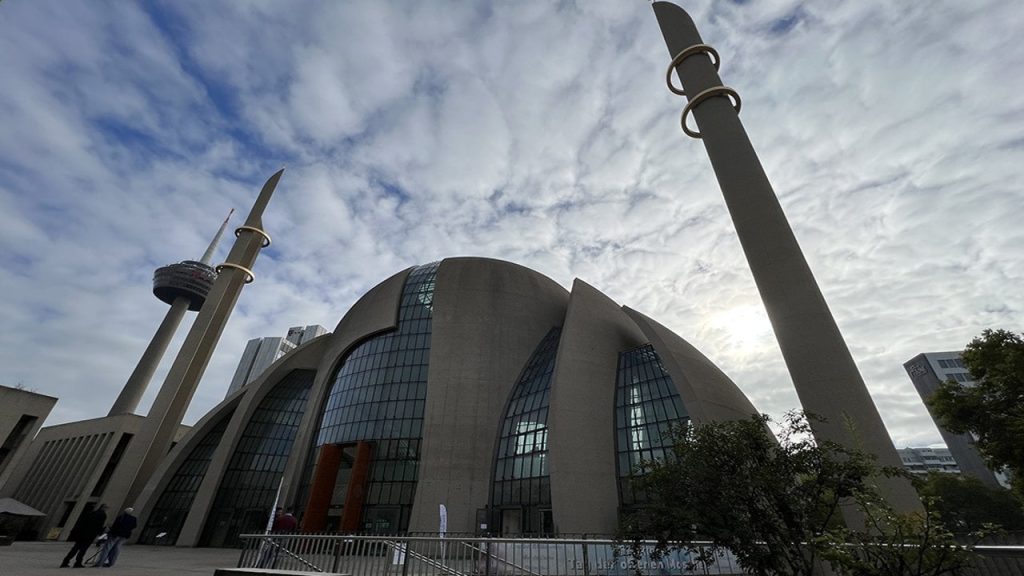 Ankara ile Berlin anlaştı: Türkiye'den Almanya'ya imam gönderme uygulaması sona eriyor