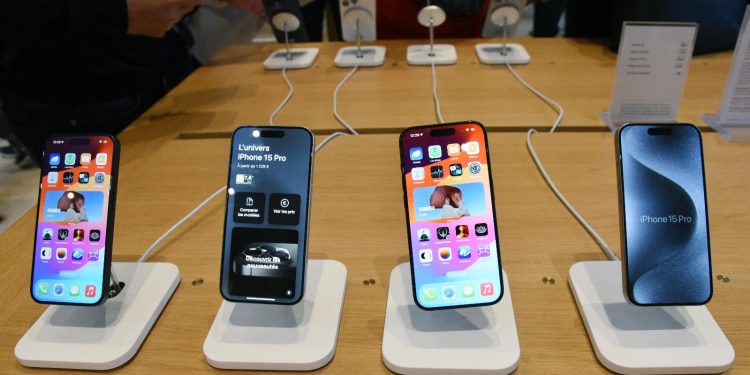 Apple Türkiye fiyatlarına bir yılda 7’inci kez zam yaptı: iPhone 15’in en üst modeli 100 bin TL oldu