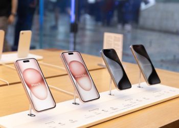 Apple’dan Türkiye fiyatlarına dev zam: iPhone 15, 100 bin TL’yi buldu