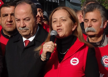 Arzu Çerkezoğlu: Türkiye’de hala asgari ücret tek bir işçi üzerinden hesaplanıyor, oysa hepimizin bir ailesi var