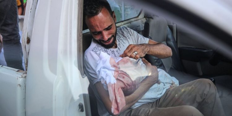 BM Raportörleri: BM ülkeleri Gazze'de kalıcı ateşkes için nüfuzlarını kullanmalı