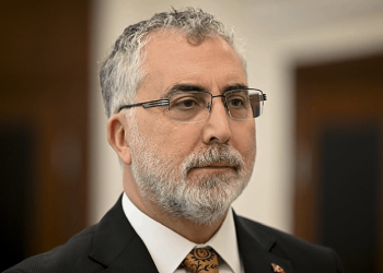 Bakan Işıkhan geri adım atmadı: Asgari ücrete ilişkin konuştu... "Tek zam olacak çünkü yönetmelikte öyle"