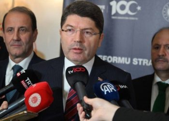 Bakan Tunç'tan Kavala açıklaması: Avrupa konuyu yargı dışında tartışıyor