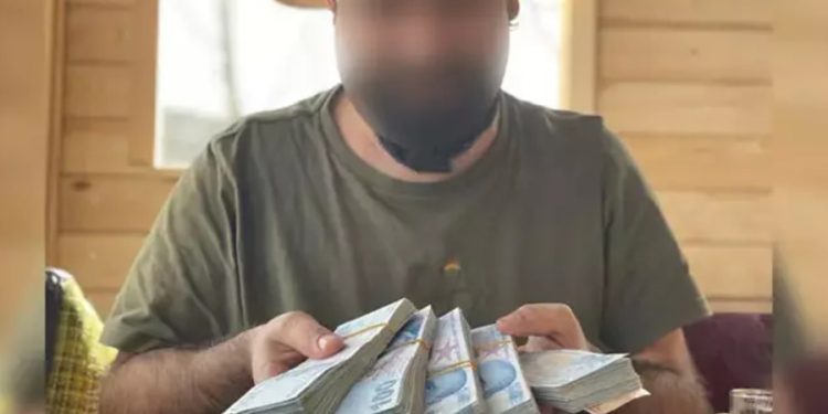 Banka çalışanından 100 milyon dolarlık vurgun iddiası