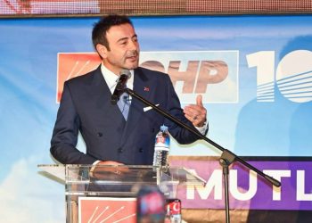 Beşiktaş Belediye Başkanı Rıza Akpolat, yeniden aday olmak için başvurdu