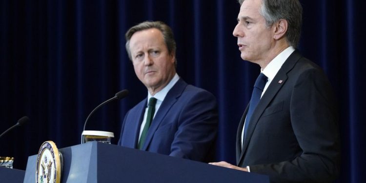 Blinken'den Gazze'de sivil can kayıpları nedeniyle İsrail'e eleştiri