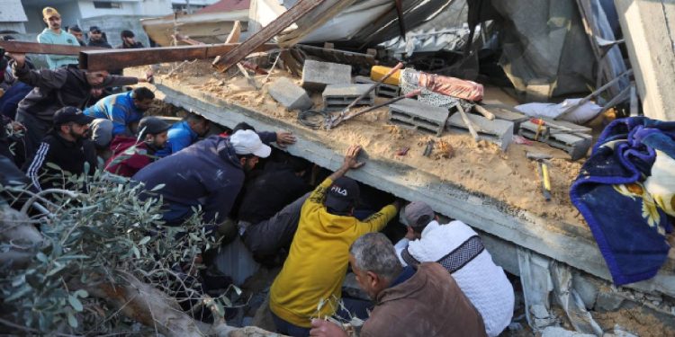 Britanya, Almanya, Fransa ateşkes çağrısı yaptı, İsrail'in askeri kayıpları arttı, hava saldırılarında onlarca Filistinli öldü