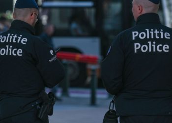 Brüksel’de silahlı saldırı; 3 yaralı