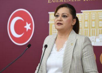 CHP'den yerel seçim açıklaması: 'Erdoğan'ı daha fazla üzeceğiz, çünkü o 11 büyükşehri yeniden alacağız'