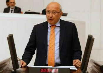 CHP'li Çakırözer: Beceriksiz iktidarın yarattığı hayat pahalılığının faturasının dar gelirliye çıkarılması kabul edilemez