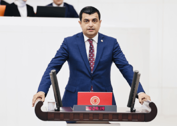 CHP'li Deniz Demir'den konut krizi açıklaması: MB Başkanı'nın ev bulamadığı yerde, 150 bin liralık krediyle övünüyorlar