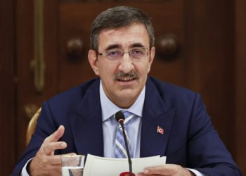 Cumhurbaşkanı Yardımcısı Yılmaz’dan asgari ücret ve emekli zammı açıklaması