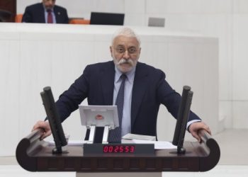 DEM Parti’den partilere çağrı: Çözüm için yeniden inisiyatif alalım