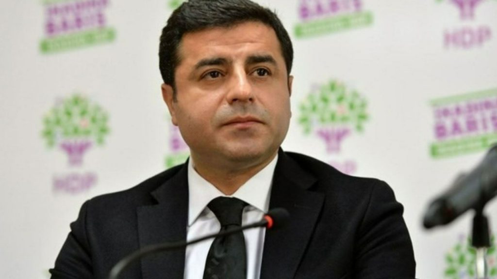 Demirtaş hakim karşısına çıktı: Sedat Peker gibi biri olsaydım yargılanmazdım